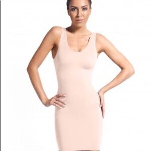 COPY - 🆕 Grace & Wilde Shapewear Slipdress